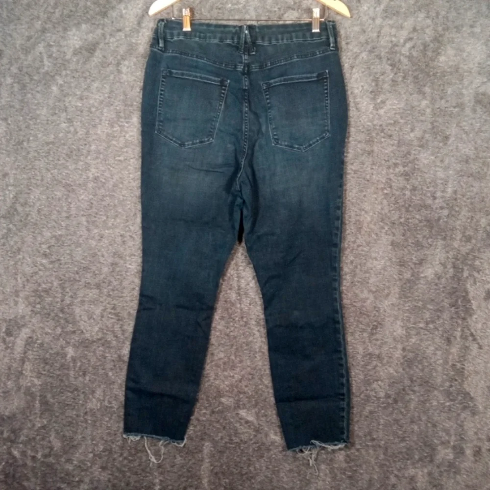 Good American Good Waist Crop Raw Hem Blue Womens Jeans Size 15 - Picture 3 of 9